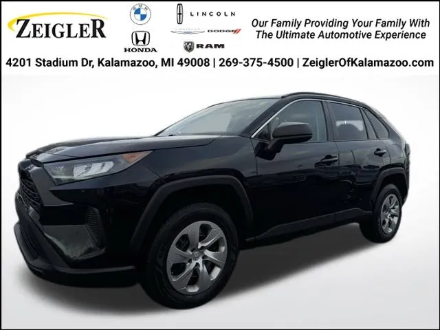 Black 2021 Toyota RAV4 LE for sale in Kalamazoo, MI