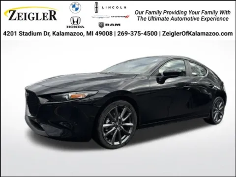 Black 2019 Mazda Mazda3 Preferred for sale in Kalamazoo, MI