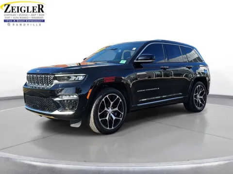Black 2023 Jeep Grand Cherokee Summit for sale in Grandville, MI