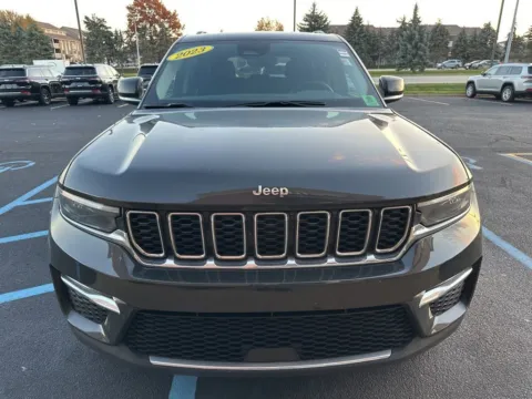 Green 2023 Jeep Grand Cherokee Limited for sale in Grandville, MI