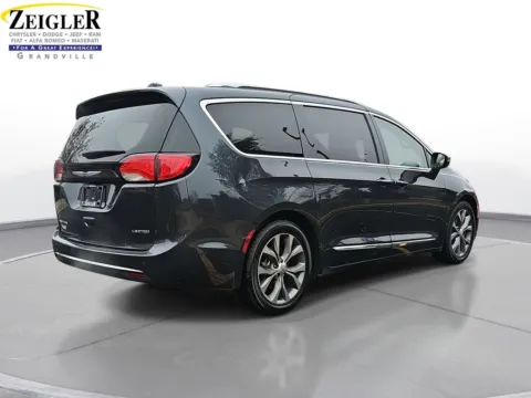 More photos of 2020 Chrysler Pacifica Limited at Zeigler Chrysler Dodge Jeep Ram of Grandville, MI