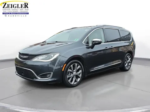 Blue 2020 Chrysler Pacifica Limited for sale in Grandville, MI