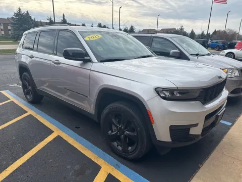 Photos of 2023 Jeep Grand Cherokee L Altitude for sale in Grandville, MI at Zeigler Chrysler Dodge Jeep Ram of Grandville