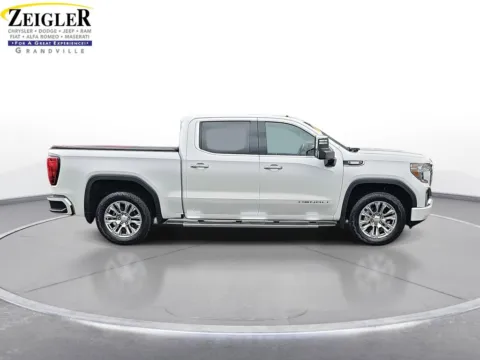 More photos of 2020 GMC Sierra 1500 Denali at Zeigler Chrysler Dodge Jeep Ram of Grandville, MI