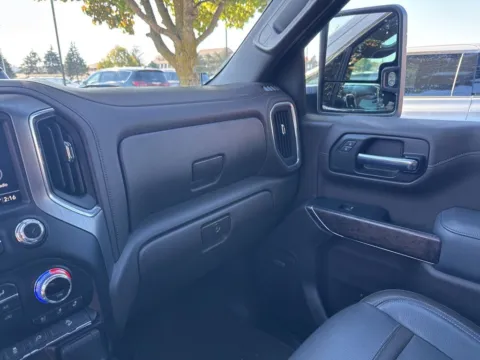 More photos of 2020 GMC Sierra 1500 Denali at Zeigler Chrysler Dodge Jeep Ram of Grandville, MI