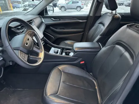 Photos of 2023 Jeep Grand Cherokee Limited for sale in Grandville, MI at Zeigler Chrysler Dodge Jeep Ram of Grandville