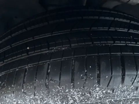 More photos of 2023 Jeep Grand Cherokee Limited at Zeigler Chrysler Dodge Jeep Ram of Grandville, MI