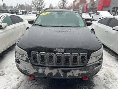 Black 2022 Jeep Cherokee Trailhawk for sale in Grandville, MI