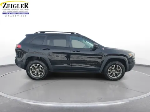 More photos of 2022 Jeep Cherokee Trailhawk at Zeigler Chrysler Dodge Jeep Ram of Grandville, MI