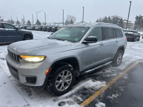 Another view of 2022 Jeep Grand Cherokee L Limited for sale in Grandville, MI at Zeigler Chrysler Dodge Jeep Ram of Grandville