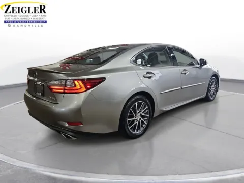 More photos of 2016 Lexus ES 350 at Zeigler Chrysler Dodge Jeep Ram of Grandville, MI