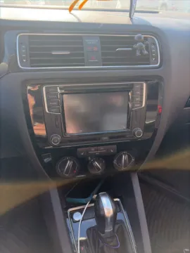 More photos of 2016 Volkswagen Jetta 1.8T SEL at Zeigler Chrysler Dodge Jeep Ram of Grandville, MI