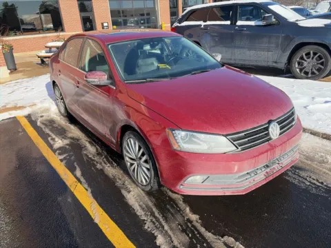 Red 2016 Volkswagen Jetta 1.8T SEL for sale in Grandville, MI