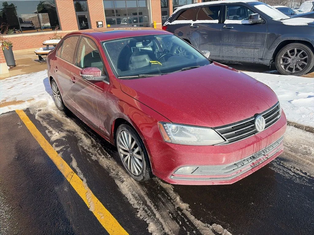 Red 2016 Volkswagen Jetta 1.8T SEL for sale in Grandville, MI