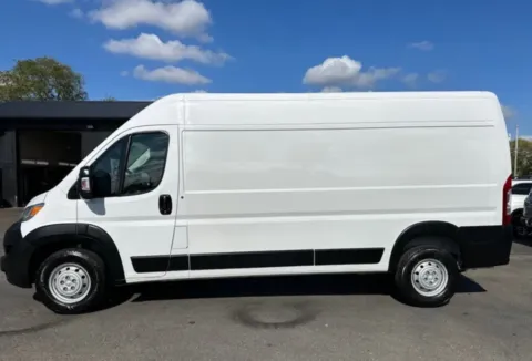 White 2023 Ram ProMaster 2500 High Roof for sale in Grandville, MI