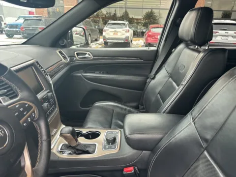 More photos of 2017 Jeep Grand Cherokee Overland at Zeigler Chrysler Dodge Jeep Ram of Grandville, MI