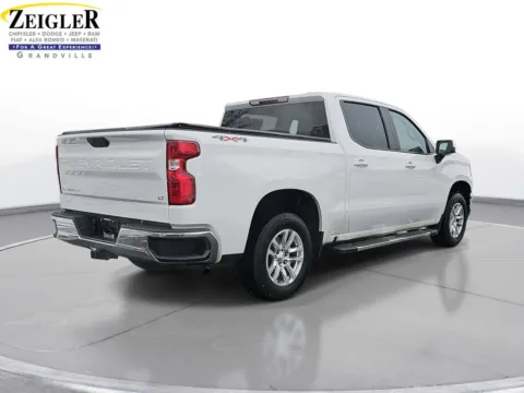 More photos of 2020 Chevrolet Silverado 1500 LT at Zeigler Chrysler Dodge Jeep Ram of Grandville, MI