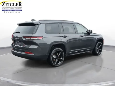 More photos of 2023 Jeep Grand Cherokee L Altitude at Zeigler Chrysler Dodge Jeep Ram of Grandville, MI
