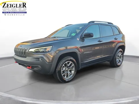 Gray 2022 Jeep Cherokee Trailhawk for sale in Grandville, MI