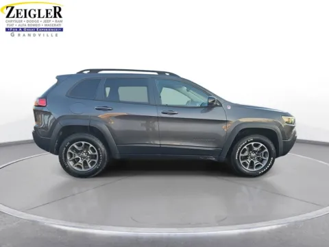 More photos of 2022 Jeep Cherokee Trailhawk at Zeigler Chrysler Dodge Jeep Ram of Grandville, MI