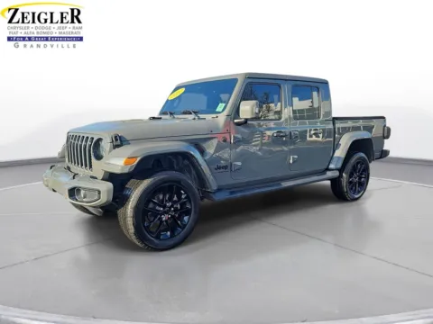 Gray 2022 Jeep Gladiator High Altitude for sale in Grandville, MI