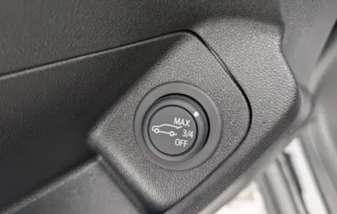 More photos of 2024 GMC Terrain SLE at Zeigler Chrysler Dodge Jeep Ram of Grandville, MI