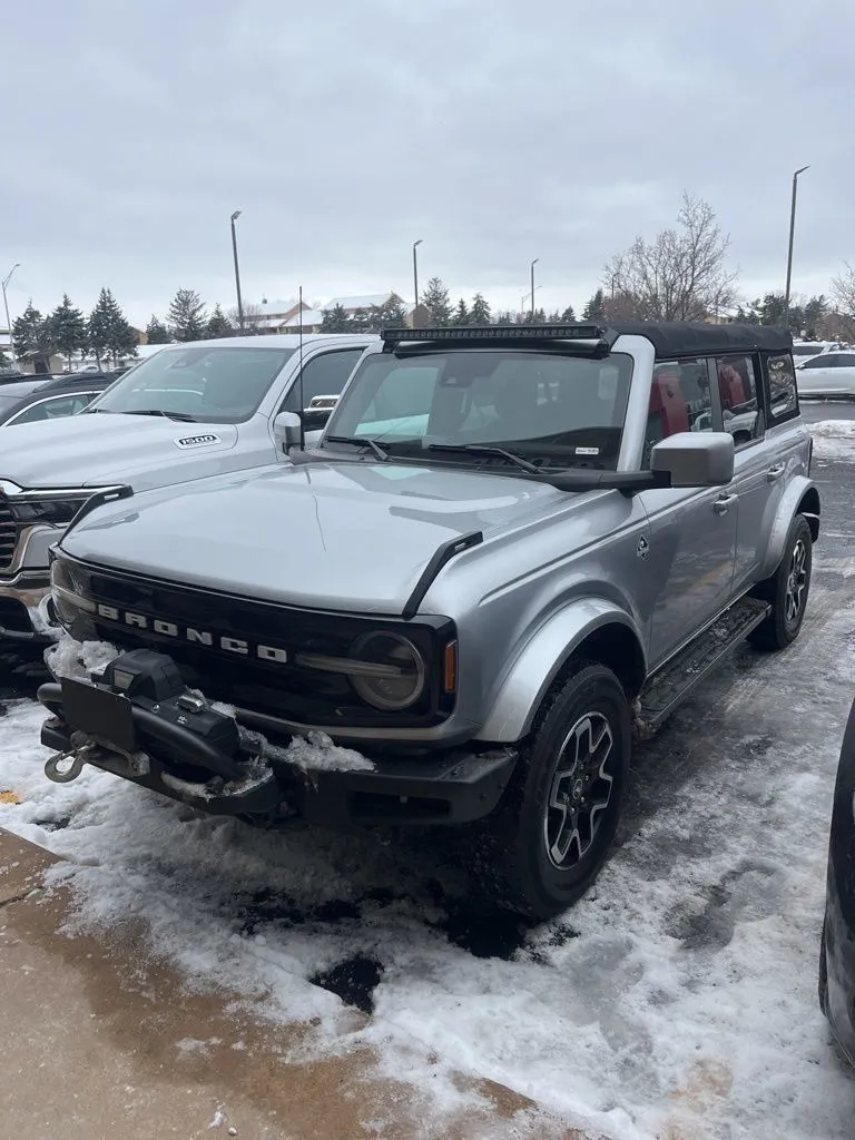 Silver 2021 Ford Bronco Outer Banks for sale in Grandville, MI