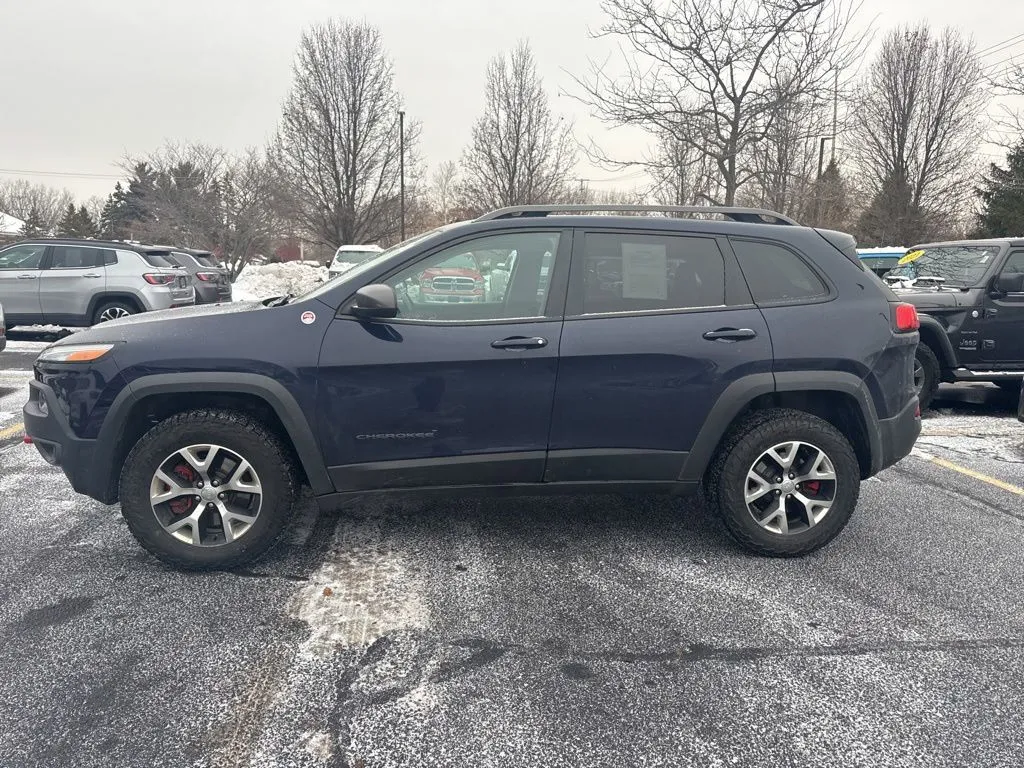 Blue 2016 Jeep Cherokee Trailhawk for sale in Grandville, MI