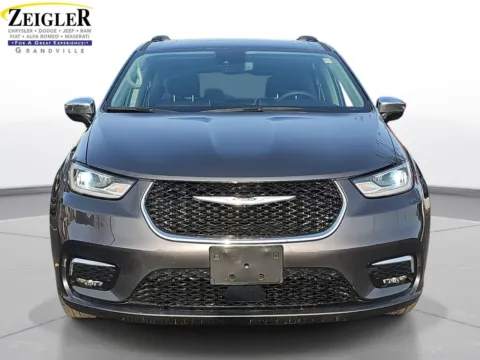Photos of 2023 Chrysler Pacifica Limited for sale in Grandville, MI at Zeigler Chrysler Dodge Jeep Ram of Grandville