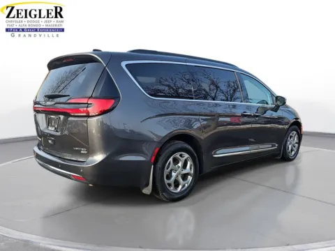 More photos of 2023 Chrysler Pacifica Limited at Zeigler Chrysler Dodge Jeep Ram of Grandville, MI