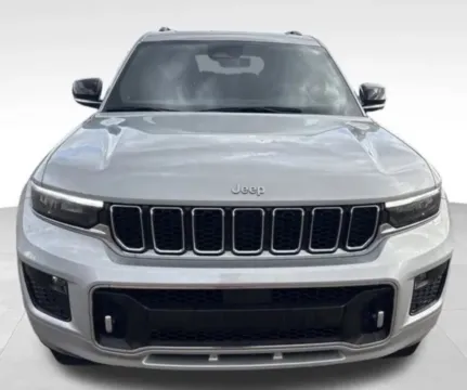 More photos of 2024 Jeep Grand Cherokee L Overland at Zeigler Chrysler Dodge Jeep Ram of Grandville, MI