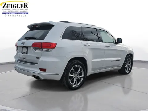 More photos of 2019 Jeep Grand Cherokee Summit at Zeigler Chrysler Dodge Jeep Ram of Grandville, MI