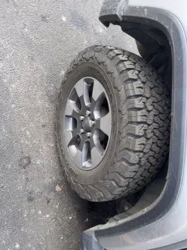 More photos of 2018 Jeep Wrangler Unlimited Sahara at Zeigler Chrysler Dodge Jeep Ram of Grandville, MI