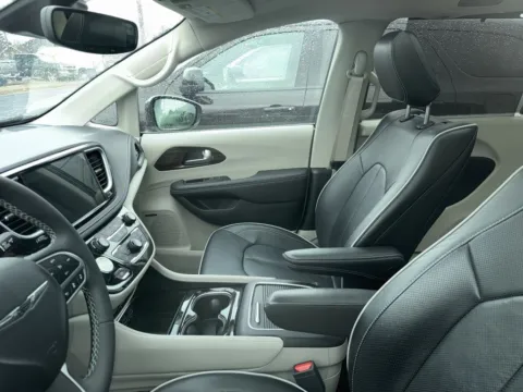 Another view of 2023 Chrysler Pacifica Touring L for sale in Grandville, MI at Zeigler Chrysler Dodge Jeep Ram of Grandville