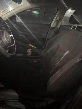 More photos of 2022 Hyundai Elantra SEL at Zeigler Chrysler Dodge Jeep Ram of Grandville, MI