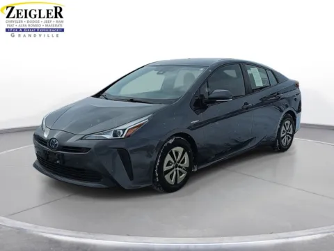 Gray 2019 Toyota Prius L for sale in Grandville, MI