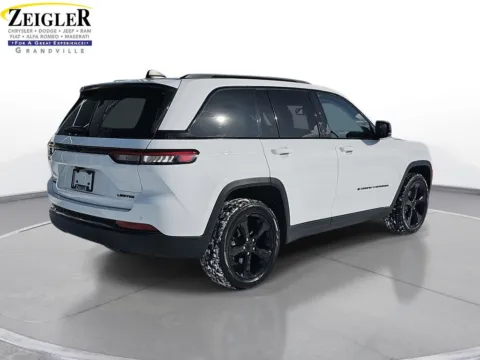 More photos of 2023 Jeep Grand Cherokee Limited at Zeigler Chrysler Dodge Jeep Ram of Grandville, MI