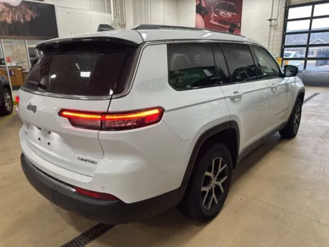 More photos of 2023 Jeep Grand Cherokee L Limited at Zeigler Chrysler Dodge Jeep Ram of Grandville, MI