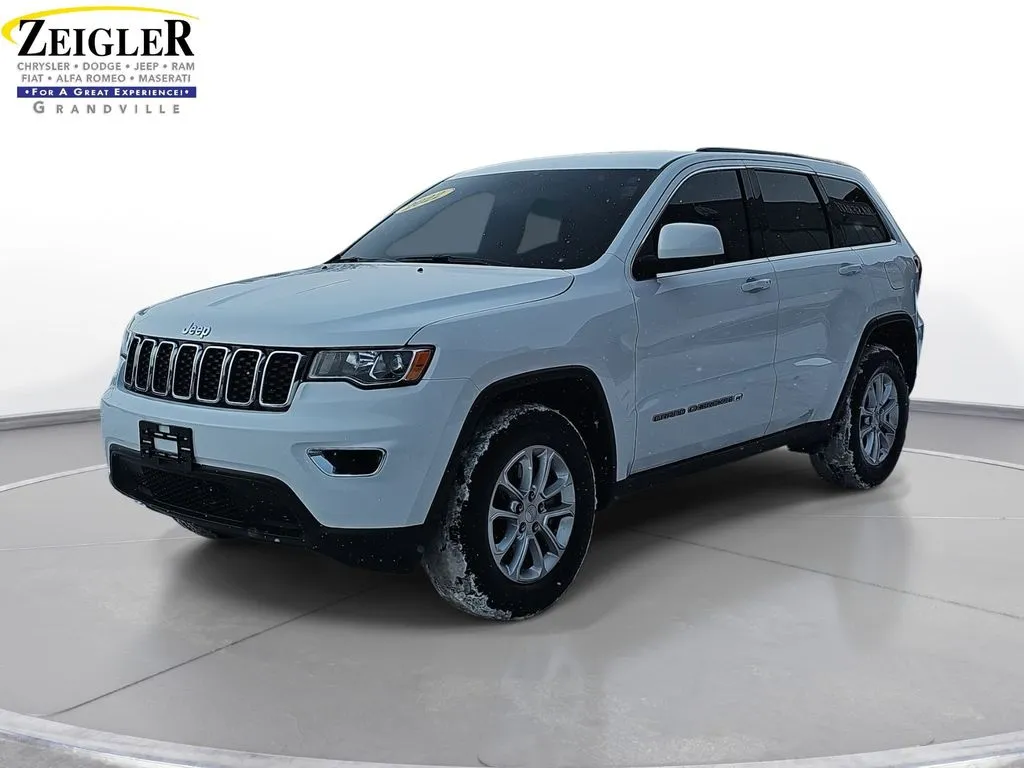 White 2022 Jeep Grand Cherokee WK Laredo E for sale in Grandville, MI
