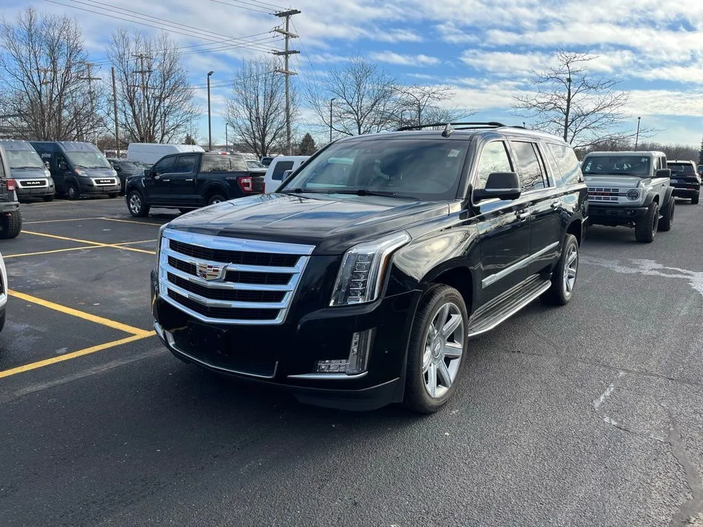 Black 2018 Cadillac Escalade ESV Premium for sale in Grandville, MI