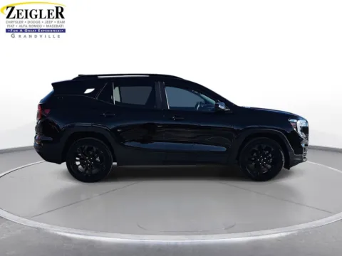 More photos of 2022 GMC Terrain SLE at Zeigler Chrysler Dodge Jeep Ram of Grandville, MI