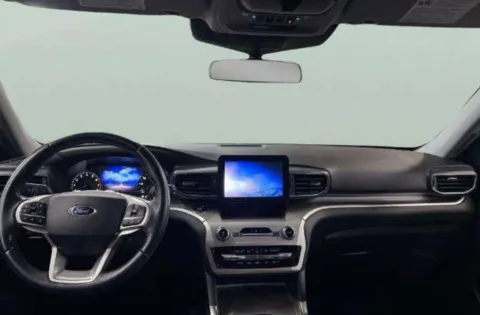 Another view of 2021 Ford Explorer XLT for sale in Grandville, MI at Zeigler Chrysler Dodge Jeep Ram of Grandville