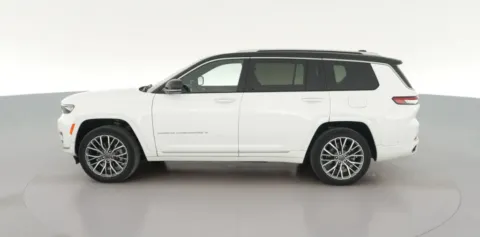 More photos of 2021 Jeep Grand Cherokee L Summit at Zeigler Chrysler Dodge Jeep Ram of Grandville, MI