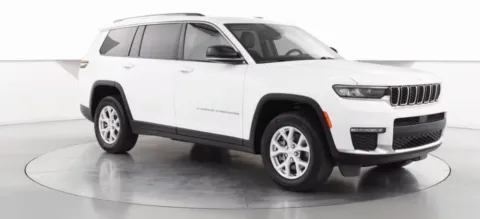 White 2023 Jeep Grand Cherokee L Limited for sale in Grandville, MI