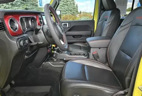 More photos of 2023 Jeep Gladiator Rubicon at Zeigler Chrysler Dodge Jeep Ram of Grandville, MI