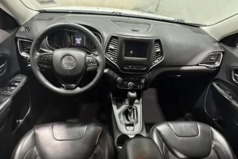 More photos of 2019 Jeep Cherokee Altitude at Zeigler Chrysler Dodge Jeep Ram of Grandville, MI