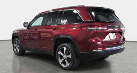 Another view of 2023 Jeep Grand Cherokee L Limited for sale in Grandville, MI at Zeigler Chrysler Dodge Jeep Ram of Grandville