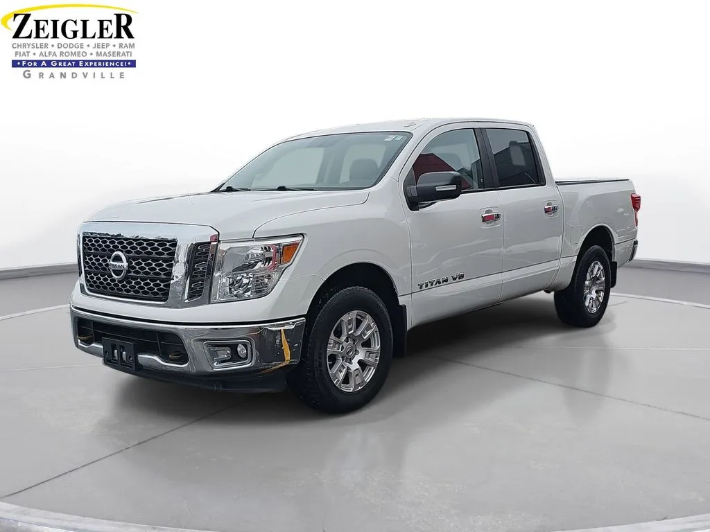 White 2018 Nissan Titan SV for sale in Grandville, MI