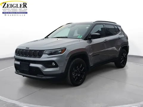 Silver 2023 Jeep Compass Altitude for sale in Grandville, MI
