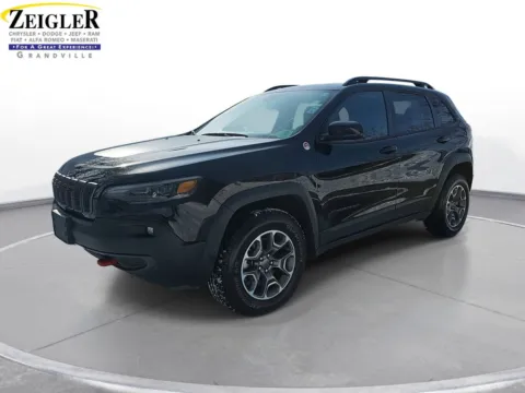Black 2022 Jeep Cherokee Trailhawk for sale in Grandville, MI